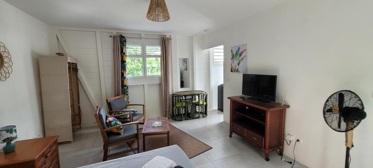 Ti-Hibiscus Bungalow T1 Clim-Wifi 30M2 2 Pers Grande Savane Exterior foto